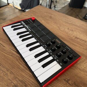 Akai Professional MPK Mini MK3